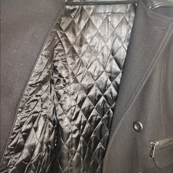Buffalo coat - Picture 5 of 7